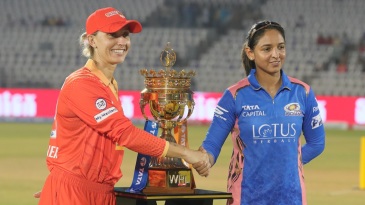 Injured Dottin out of Eliminator; Giants opt to bowl and eye first final