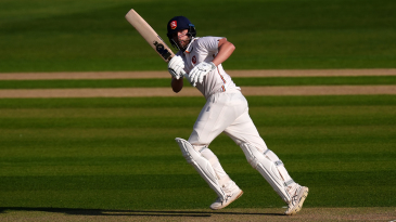 Hundreds for Jordan Cox, Matt Critchley strengthen Essex grip