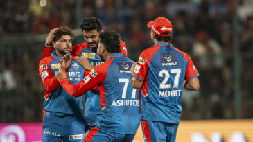 Tim David’s late flourish lifts RCB to 163 after batting collapse