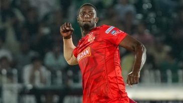 Farhan and Holder make it three in three for Islamabad United