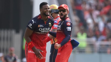 Shepherd and Livingstone rejoin RCB squad