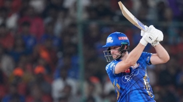 MI bat and bring in Jacks; No Rohit or de Kock