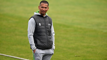 Leicestershire celebrate Division Two title despite final-day washout