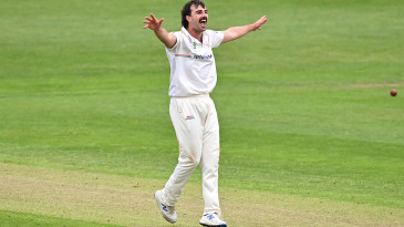 Flying Foxes end Lord’s drought to extend lead at the top