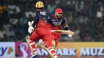 Kohli thinks ‘people are forgetting importance of taking it deep in T20s’