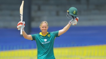 Dercksen 104, Tryon 74 and hat-trick hand South Africa consolation win