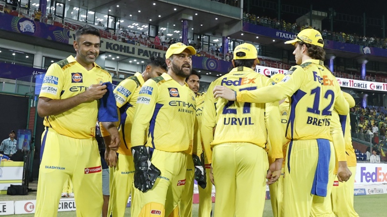 CSK’s transition ‘will develop on its own’ even if Dhoni leaves, says Bangar