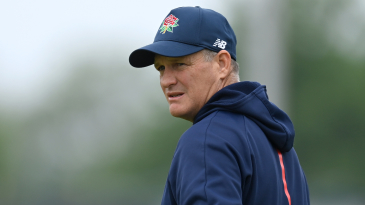 Dale Benkenstein leaves Lancashire as Steven Croft takes over as head coach