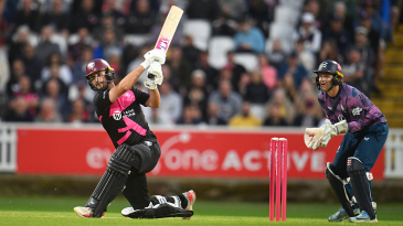 Dickson, Gregory outmuscle Middlesex to make it four from four