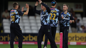 Tribe, Kellaway extend Gloucestershire’s winless title defence