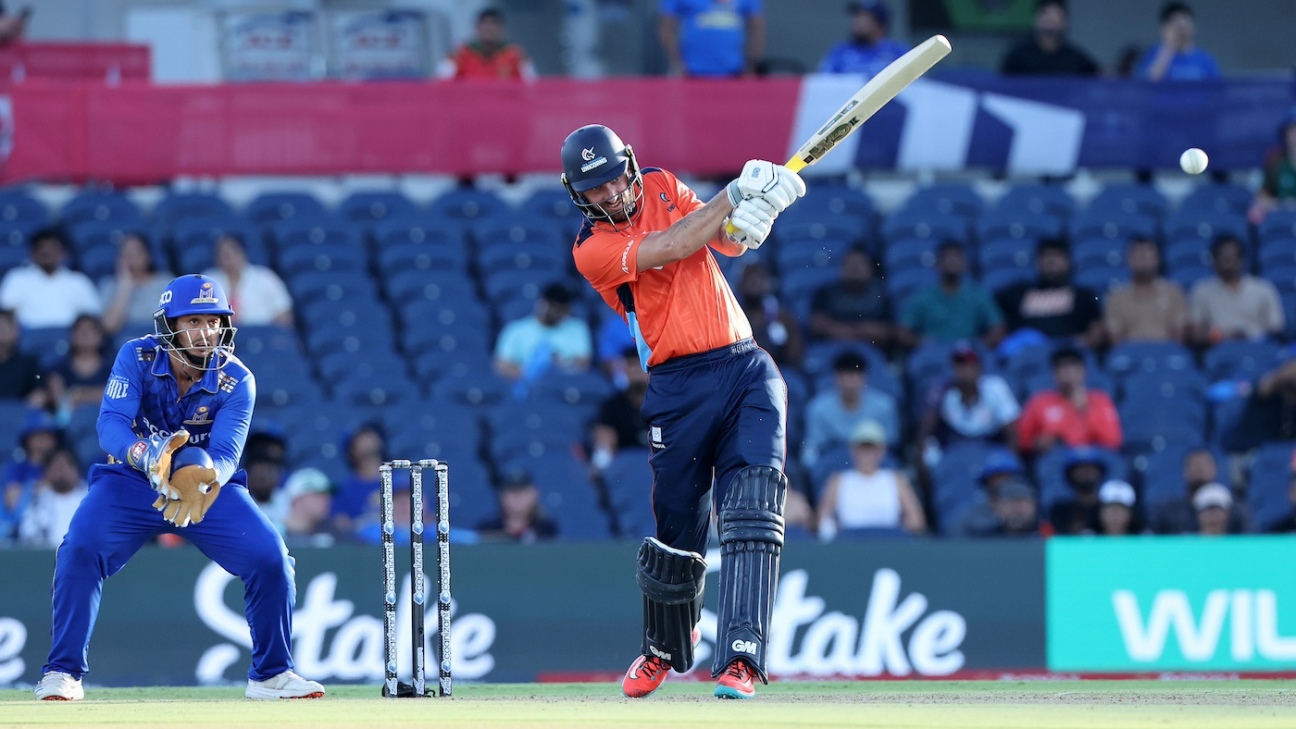 Unicorns ride on quick Short and McGurk fifties to stay unbeaten