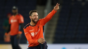 Unbeaten Unicorns storm into playoffs with win over Orcas