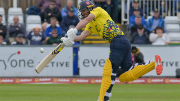 Ackermann fireworks light way as Durham crush Notts