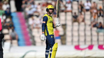 James Vince 98* puts Hampshire on brink of quarter-finals