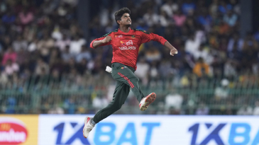 Bangladesh bowl with Mahedi and Shoriful in