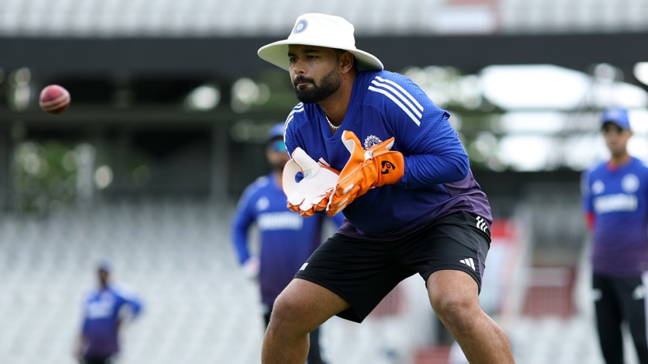 Pant heads to BCCI’s Centre of Excellence to restart training