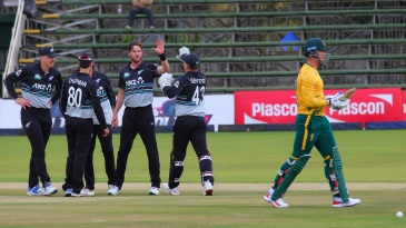 Unbeaten New Zealand favourites against unsettled South Africa