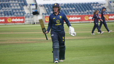 Armitage century powers Durham past Lancashire