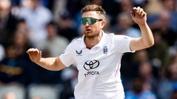 Liam Dawson retires from first-class cricket with immediate effect