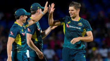 Australia bat first and recall Hardie in bid to wrap up T20I series