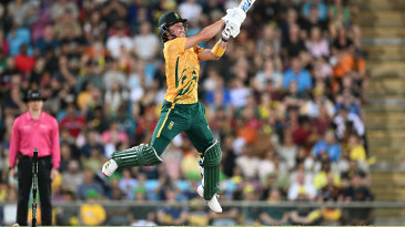 Australia bowl in decider, Inglis and Ellis return; SA pick Muthusamy