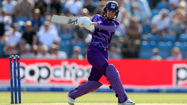 Spinners, Litchfield set up Superchargers’ sprint to victory