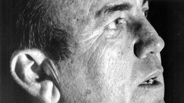 Former Australia captain and coach Bob Simpson dies aged 89