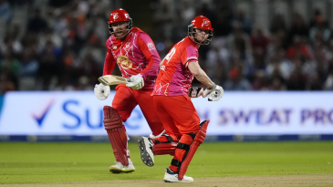 Steven Smith anchors Fire chase in major blow to Phoenix play-off hopes