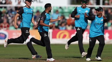 Khurram Shahzad fires Worcestershire into Trent Bridge final