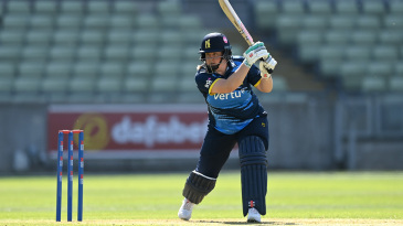 Gaby Lewis steers Lancashire to victory