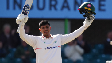 Rishi Patel century pushes Leicestershire to verge of Division Two title