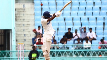 Bengal’s Abhimanyu Easwaran run out after leaving crease to get drinks