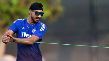 SL opt to bowl, India rest Bumrah and Dube