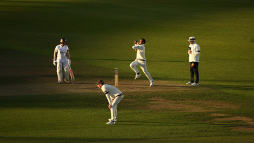 Hampshire face up to relegation nightmare after Surrey defeat