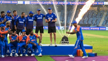 India refuse to accept Asia Cup trophy during delayed presentation ceremony