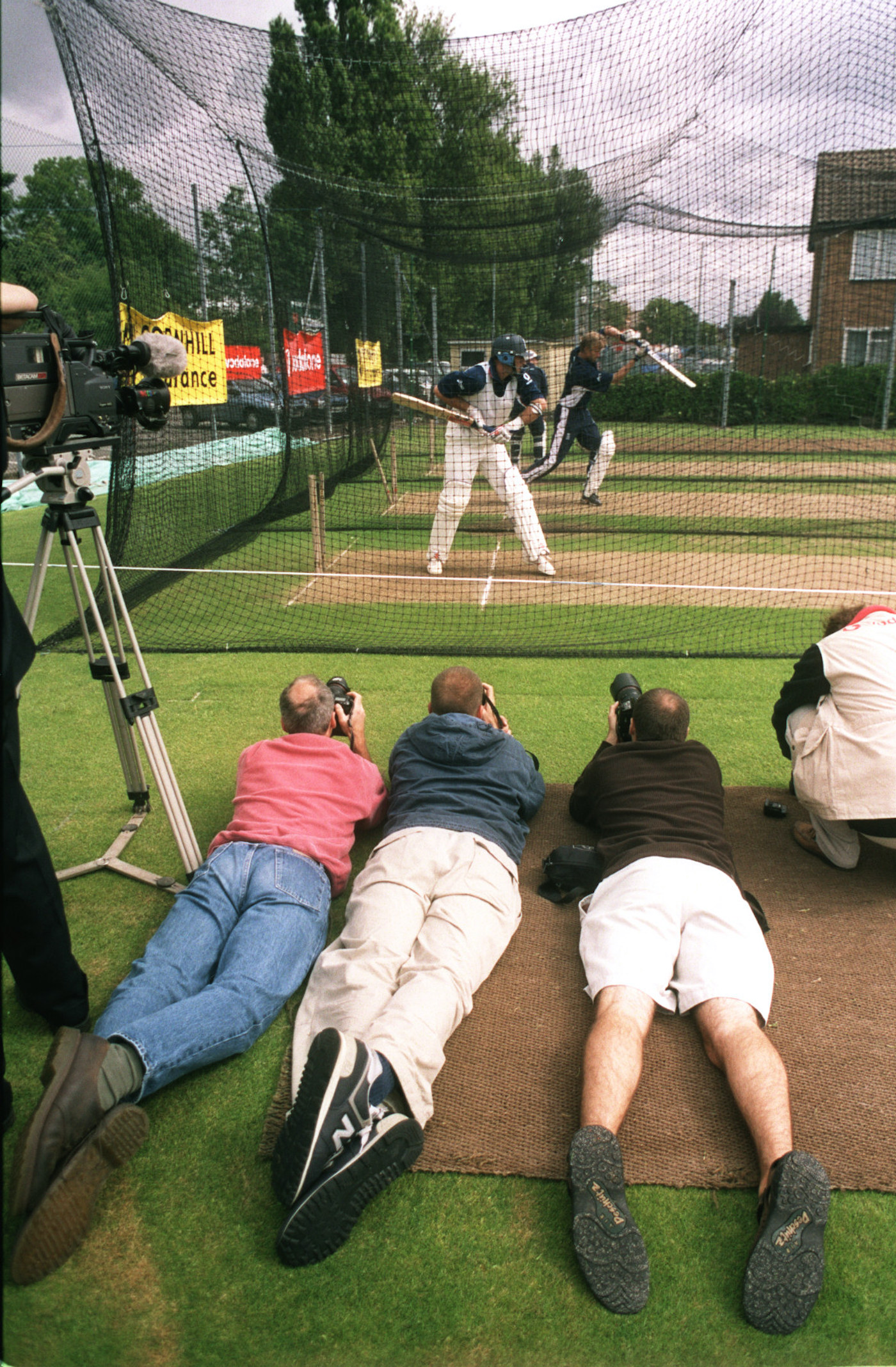 Lattice see what you've got: cameramen observe cricketers in their native habitat