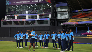 Unbeaten England prepare for Sri Lanka spin test