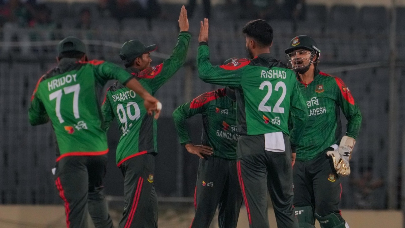Bangladesh target 2-0 while West Indies look for batting lift