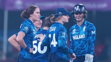 Unbeaten Australia, England look to preserve their record