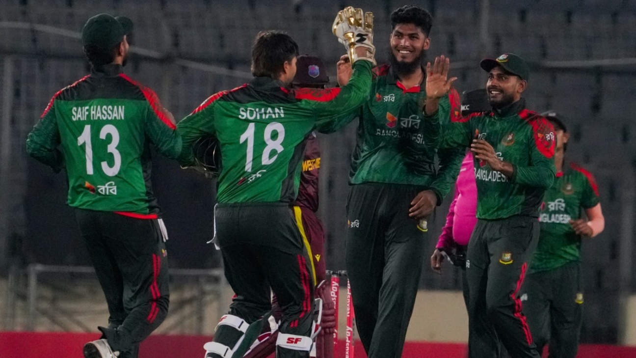 Bangladesh’s new sports minister wants to ‘resolve issue’ with India quickly