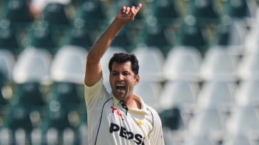 Muthusamy and Maharaj lead South Africa’s fightback after Asif five-for