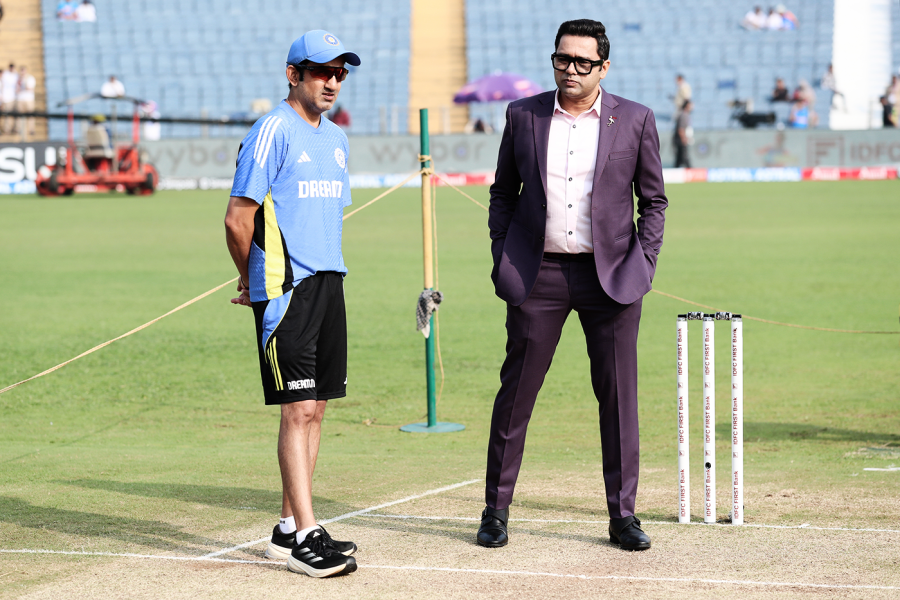 Chopra with India coach and fellow opener Gautam Gambhir, who was his Delhi team-mate and who replaced him in India's Test team in 2004