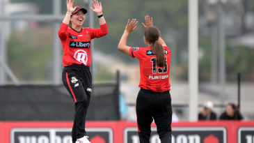 Wareham stars as Melbourne Renegades begin title defence with victory