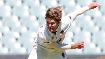 Thornton, Manenti give South Australia early advantage