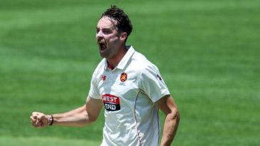 Buckingham claims four to put South Australia on top