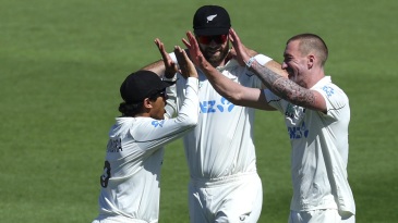 Tickner stretchered off after shoulder injury