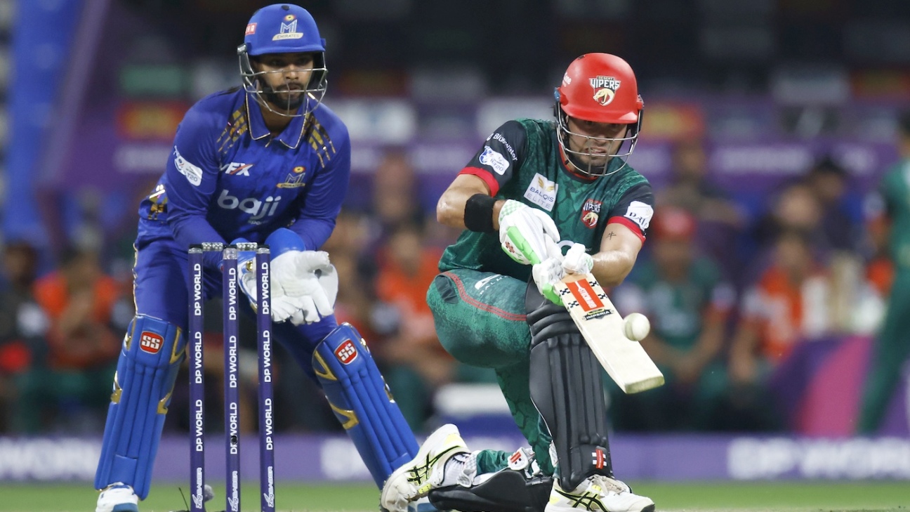 Pooran declines stumping, Holden retires out – big drama at ILT20