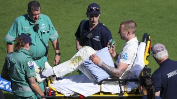 Tickner stretchered off after shoulder injury