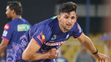 PBKS bowl against GT, Ashok and Connolly make IPL debut