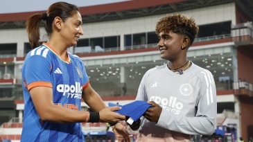Sri Lanka bowl; Kamalini debuts as India rest Mandhana